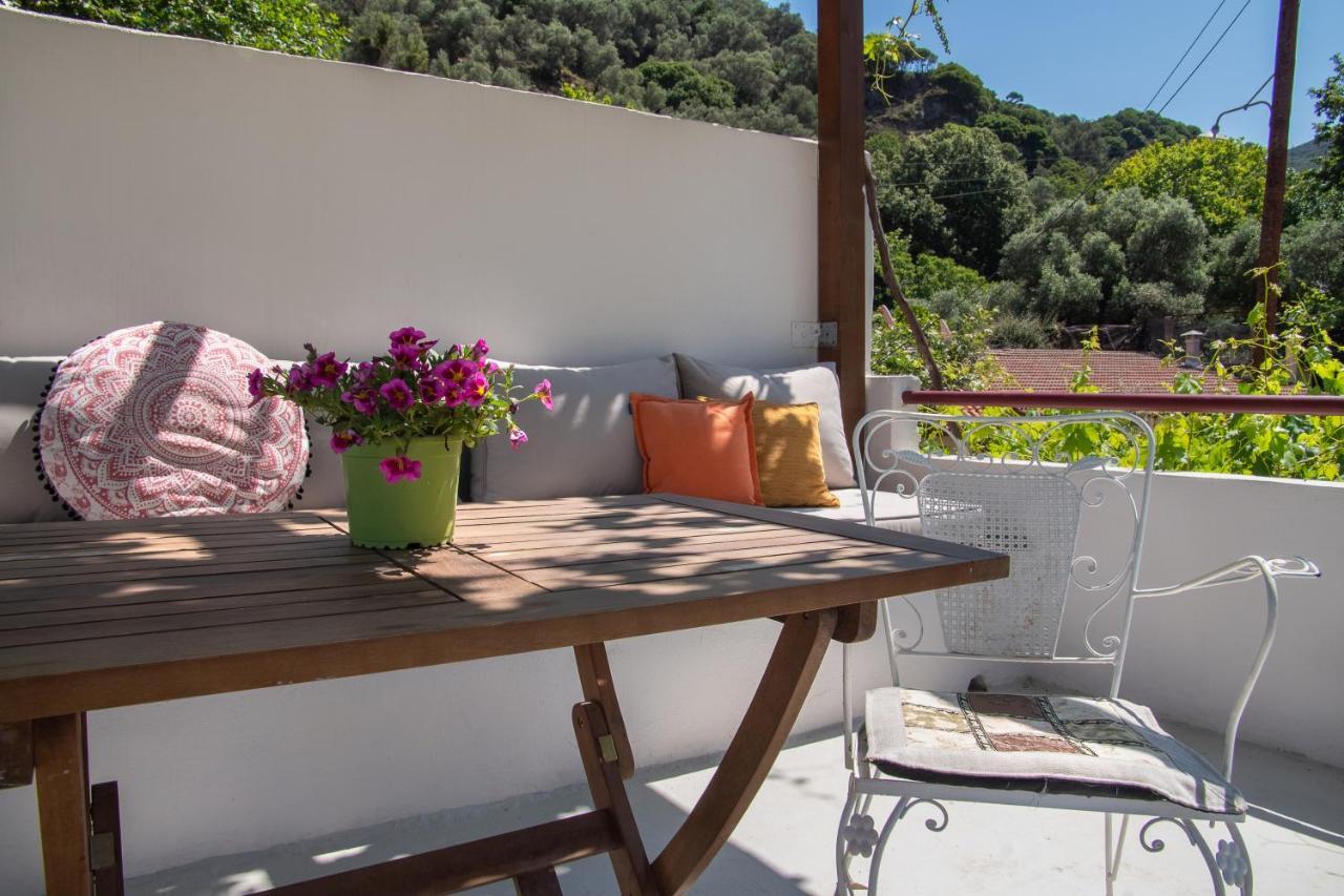 Feneri- Cozy Apartment 20' From Elafonisi Beach Exterior foto